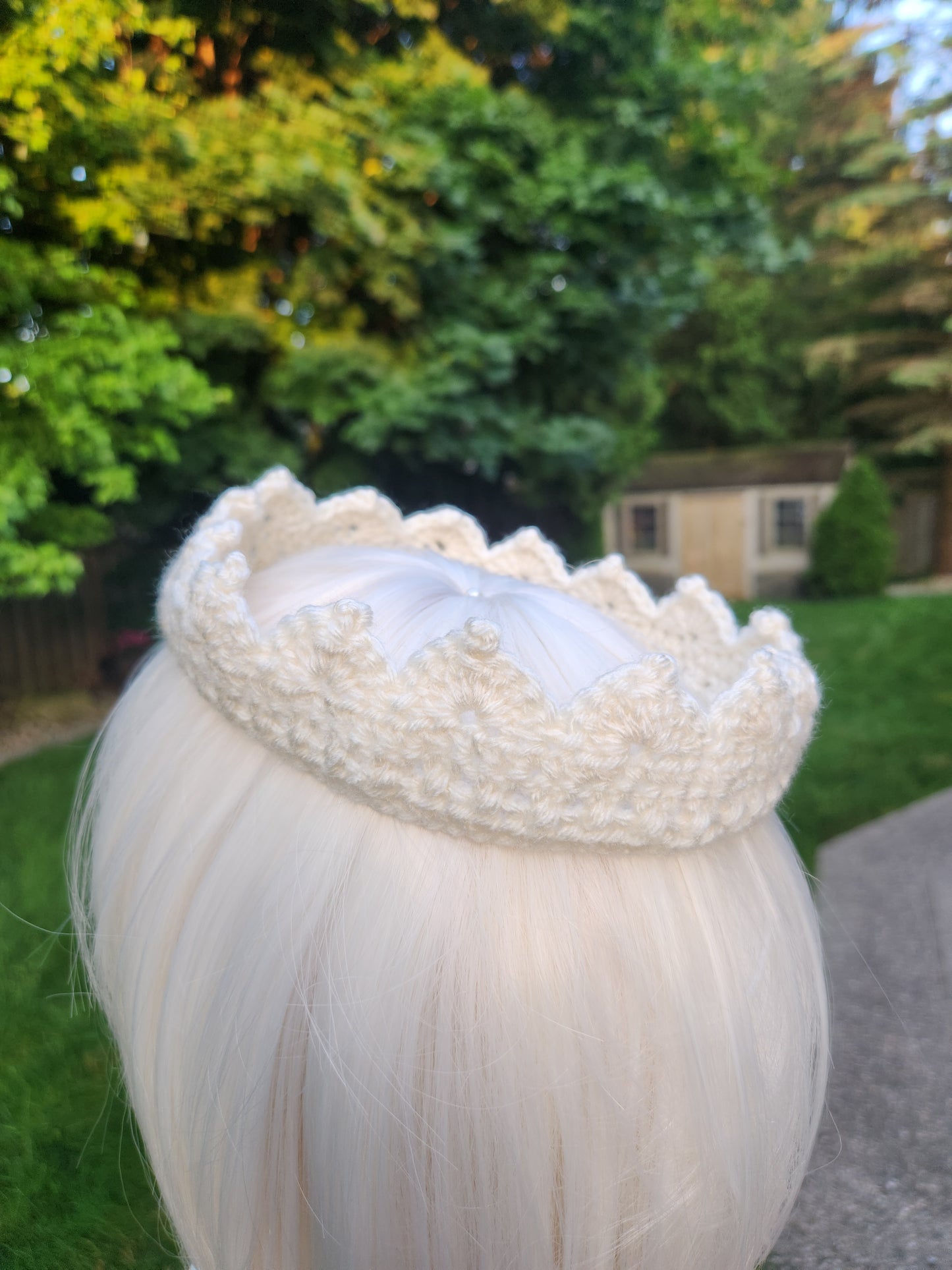 crochet crown ~ cream, size medium