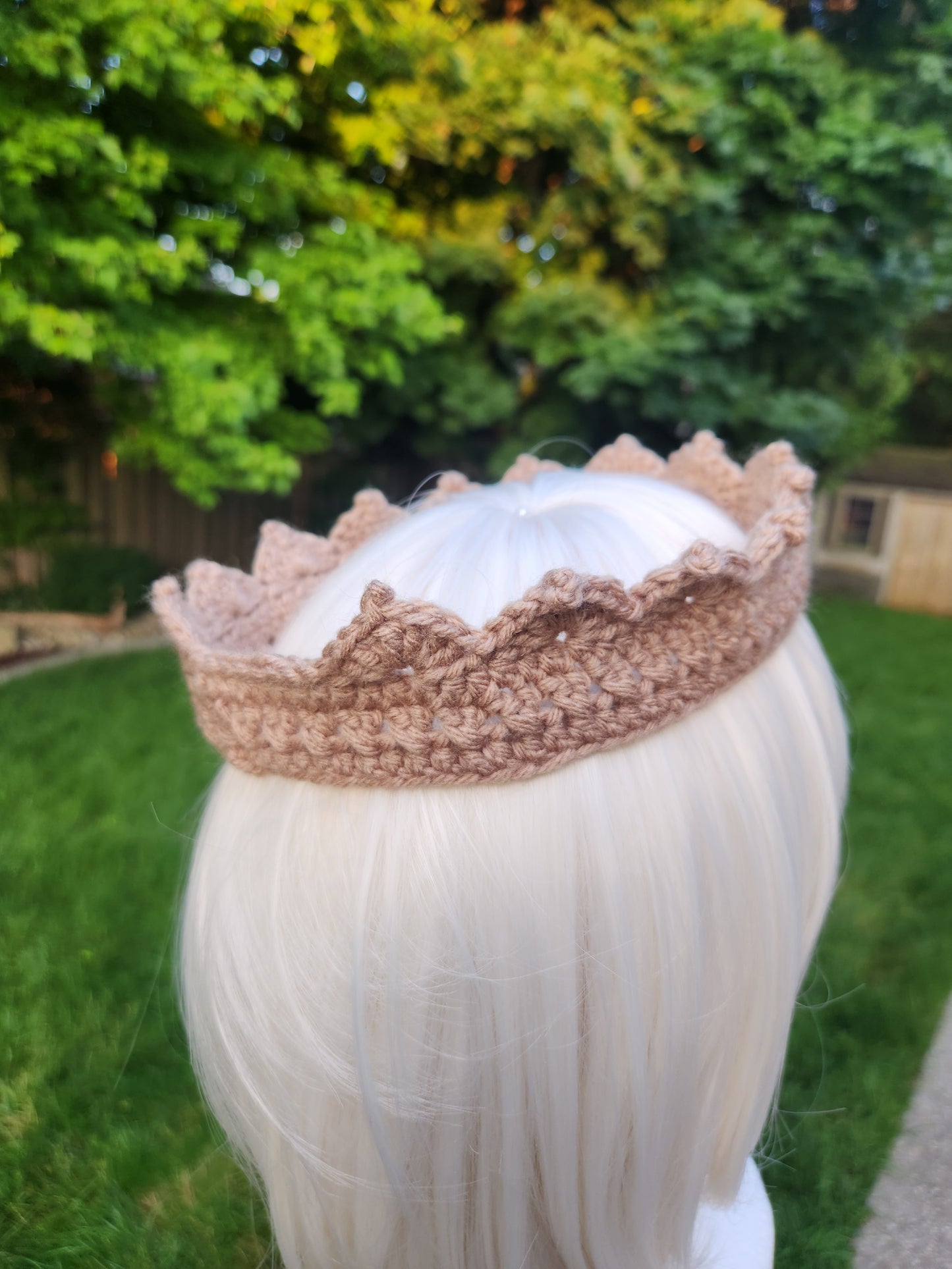 crochet crown ~ brown, size medium